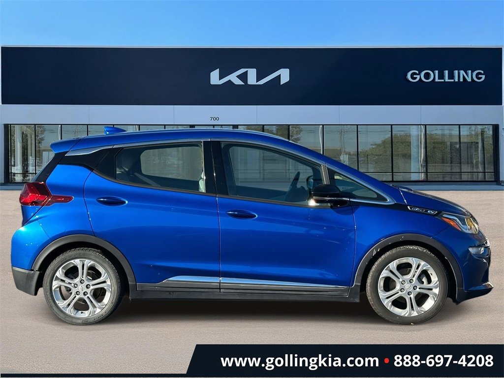 2018 Chevrolet Bolt EV photo 2