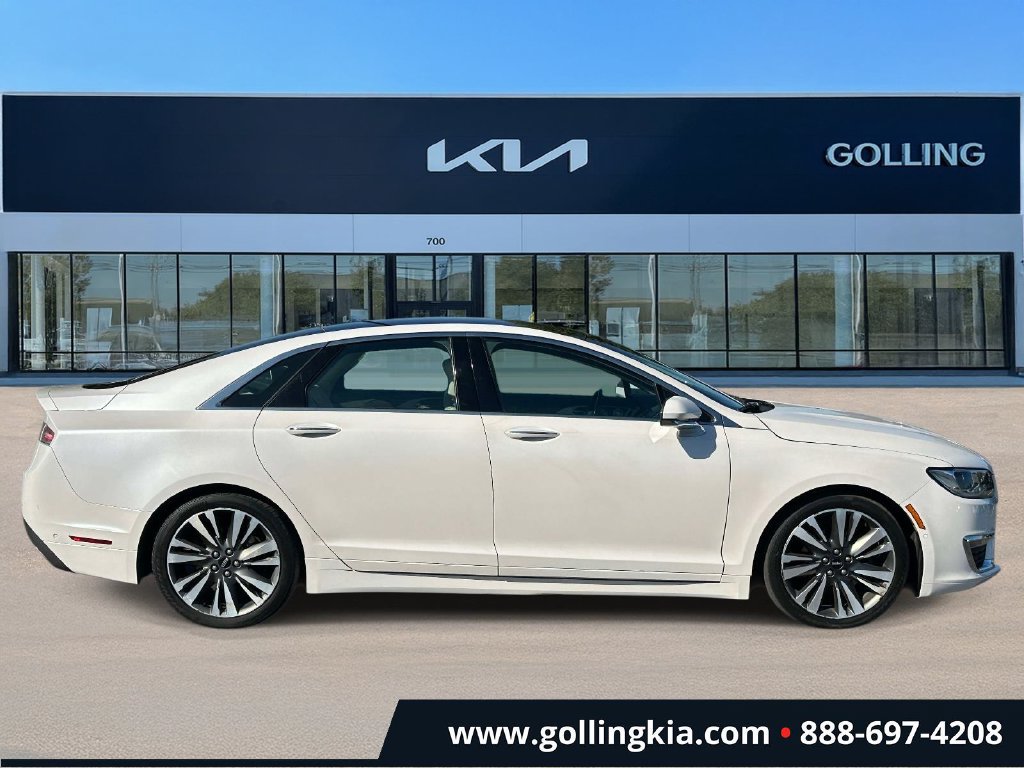 Used 2017 Lincoln MKZ Reserve with VIN 3LN6L5F91HR638785 for sale in Madison Heights, MI
