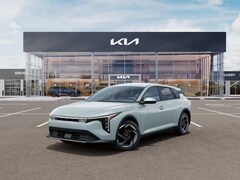 2026 Kia K4 Hatchback EX Hatchback