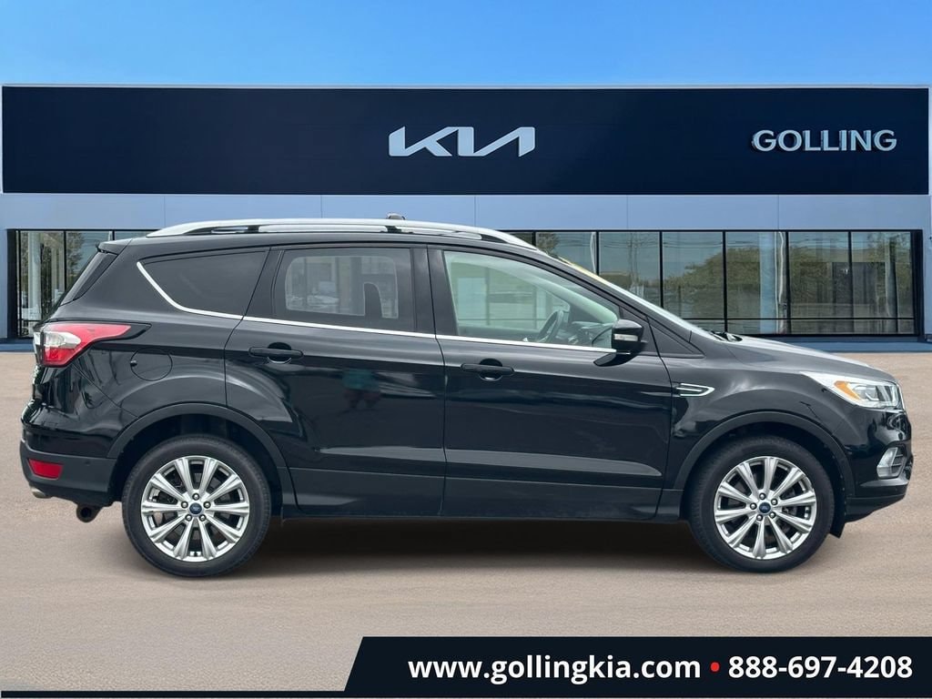 Used 2018 Ford Escape Titanium with VIN 1FMCU9J95JUB40697 for sale in Madison Heights, MI