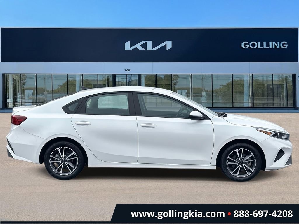 Certified 2023 Kia Forte LXS Sedan