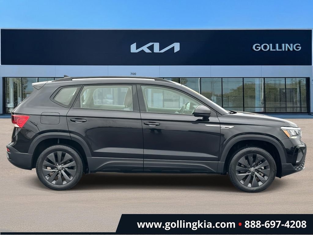 Used 2024 Volkswagen Taos 1.5T S SUV