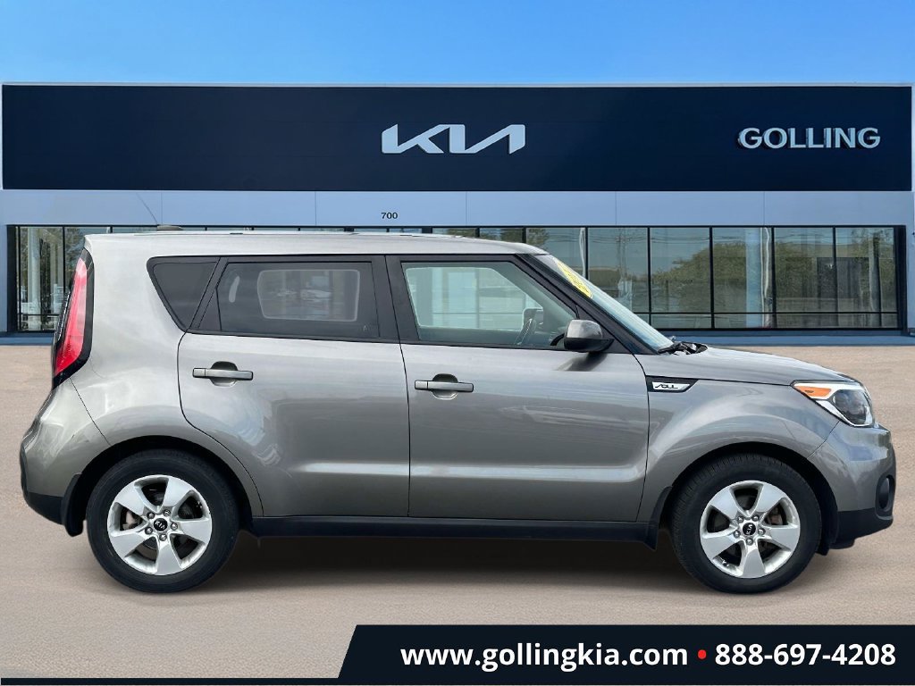 Certified 2017 Kia Soul Base with VIN KNDJN2A22H7426521 for sale in Madison Heights, MI