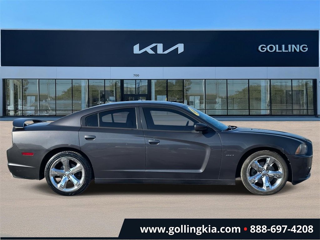 Used 2013 Dodge Charger R/T with VIN 2C3CDXCT4DH717197 for sale in Madison Heights, MI