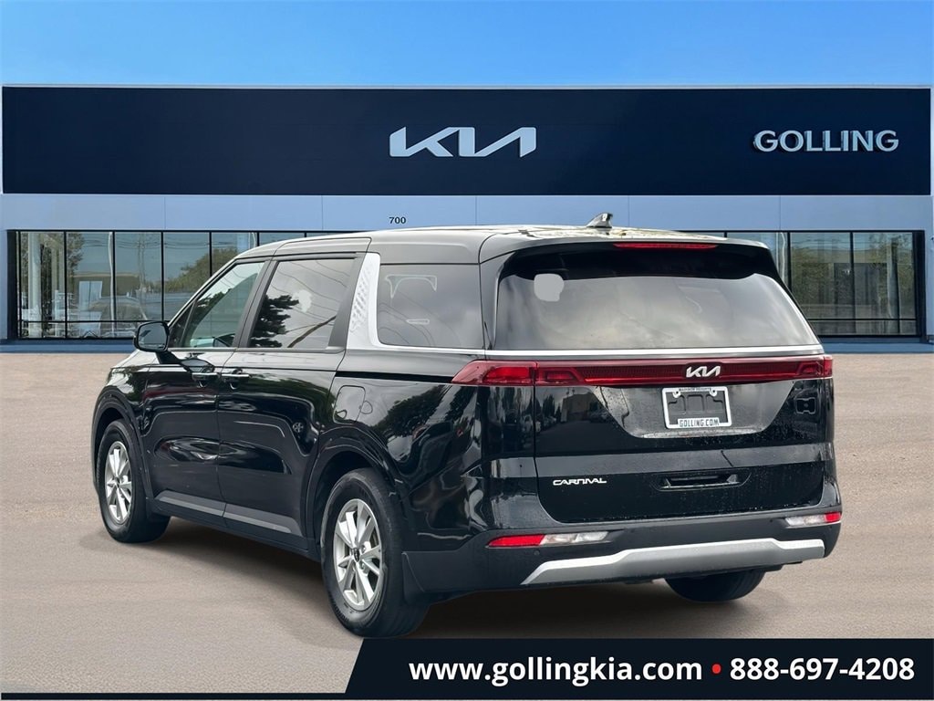 Certified 2023 Kia Carnival LX Seat Package MPV