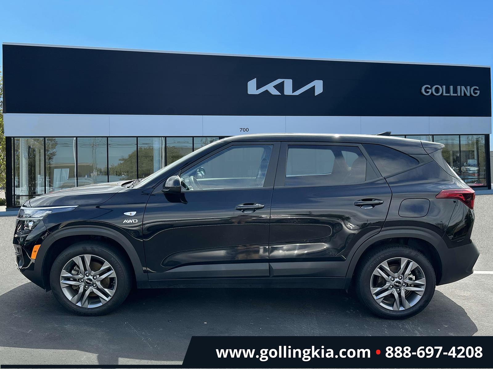 Used 2023 Kia Seltos LX with VIN KNDEPCAA0P7412947 for sale in Madison Heights, MI