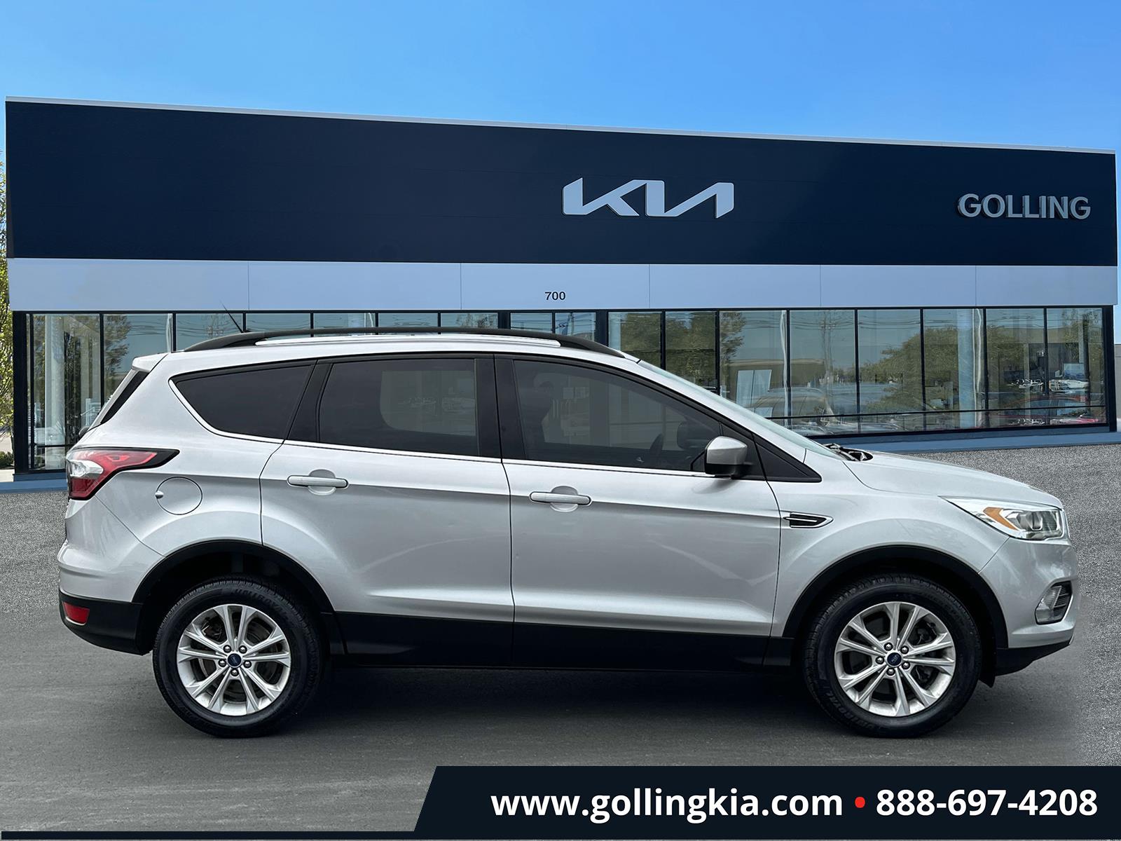 Used 2018 Ford Escape SEL with VIN 1FMCU9HD8JUA89707 for sale in Madison Heights, MI