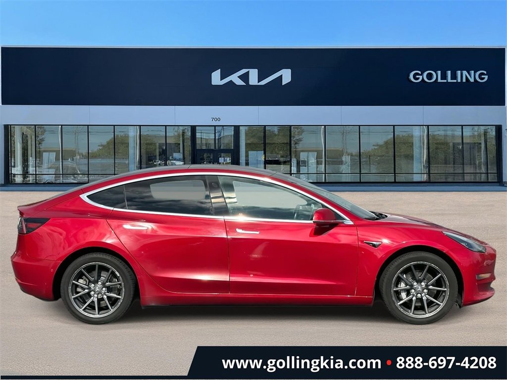 Used 2018 Tesla Model 3 Base with VIN 5YJ3E1EB7JF126986 for sale in Madison Heights, MI
