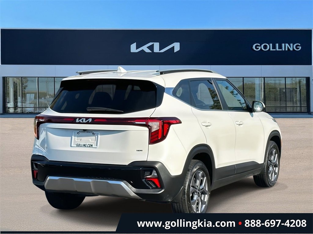 2024 Kia Seltos S photo 3