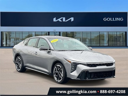 2025 Kia K4 GT-Line Sedan