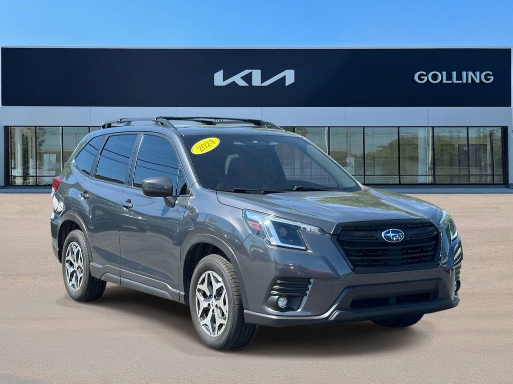 2024 Subaru Forester Premium's photo