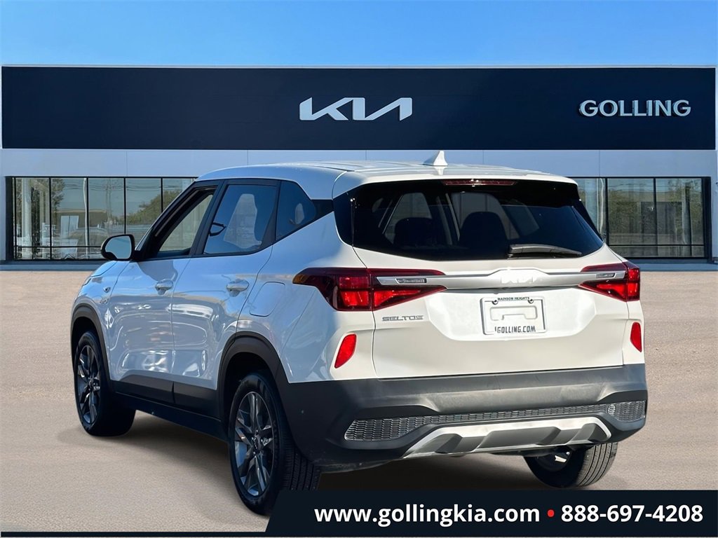 2023 Kia Seltos LX photo 3