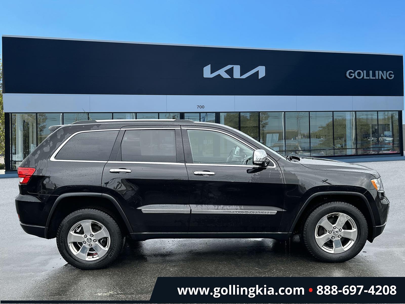 Used 2012 Jeep Grand Cherokee Limited with VIN 1C4RJFBG5CC189166 for sale in Madison Heights, MI