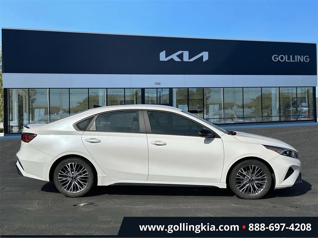 Certified 2022 Kia FORTE GT-Line with VIN 3KPF54AD9NE486360 for sale in Madison Heights, MI