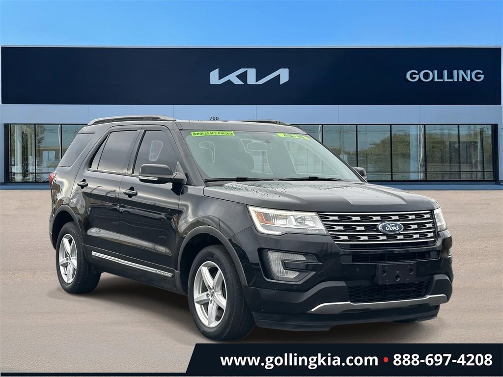 2017 Ford Explorer XLT's photo