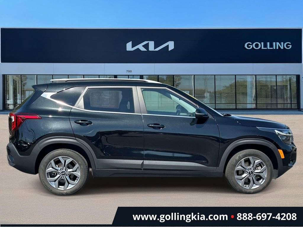KNDEUCAAXR7520259