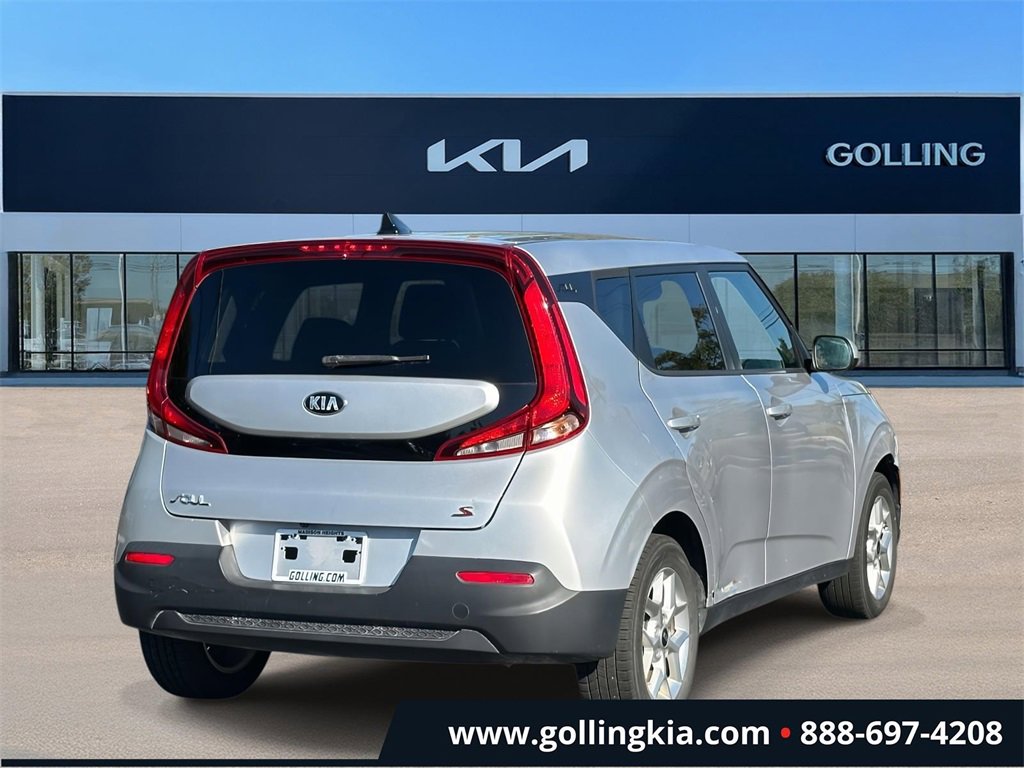 2020 Kia Soul S photo 3