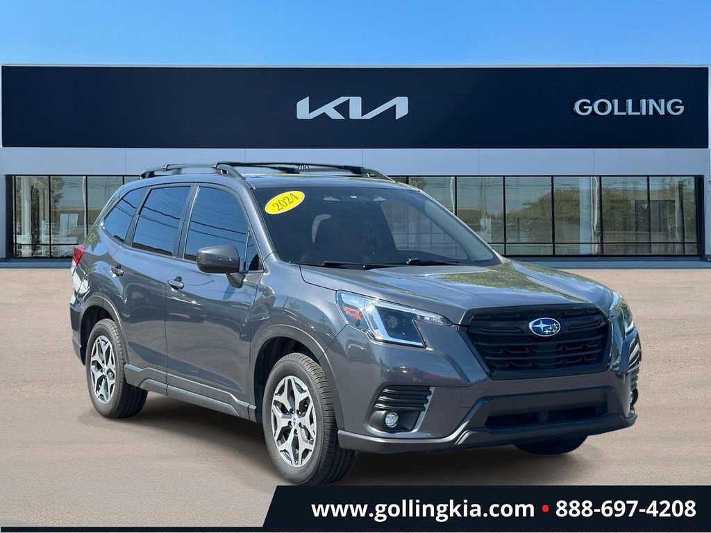 2024 Subaru Forester Premium's photo