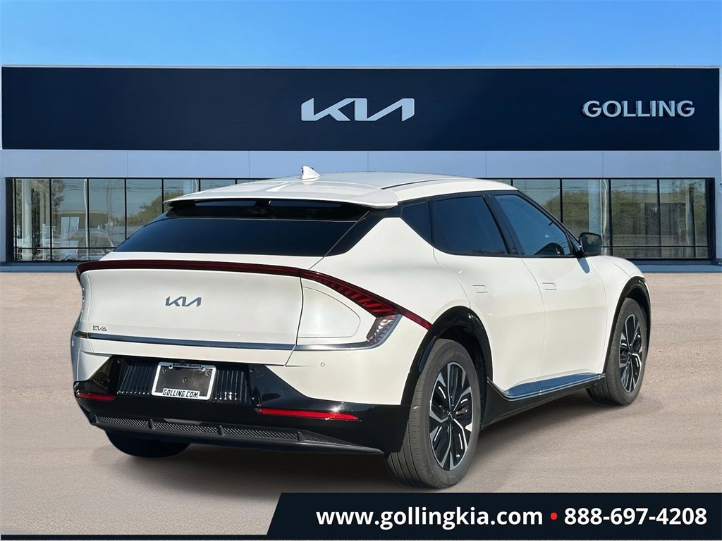 2022 Kia EV6 Wind photo 3