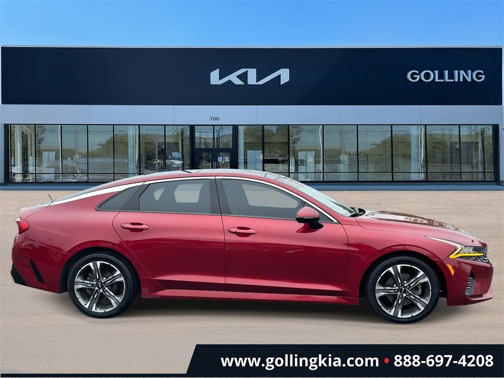 2022 Kia K5 EX photo 2