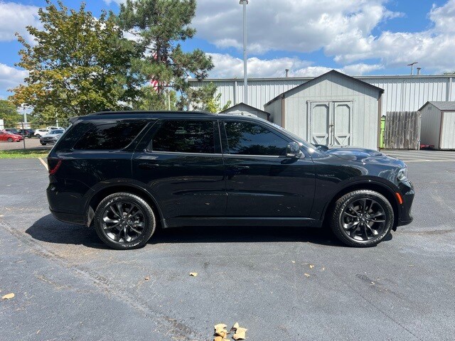 2023 Dodge Durango R/T Plus photo 3