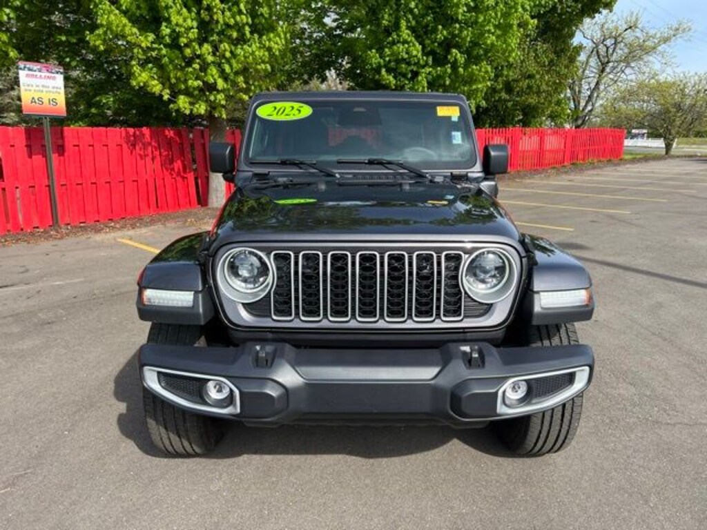 Certified 2025 Jeep Wrangler Sahara 4xe SUV