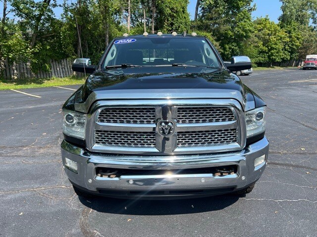 2016 Ram 2500 Laramie photo 2