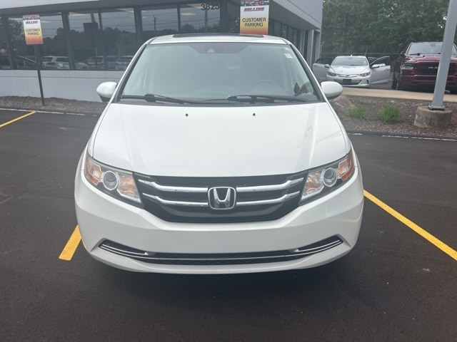 Used 2014 Honda Odyssey EX-L with VIN 5FNRL5H63EB120663 for sale in Bloomfield, MI