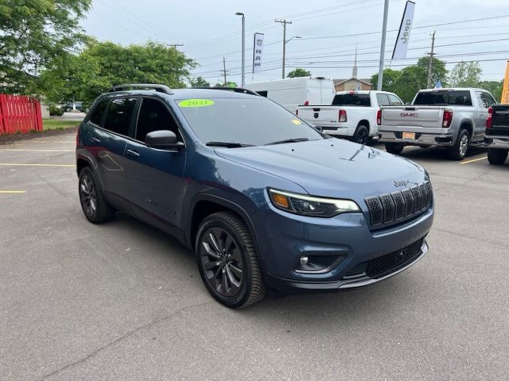 Certified 2021 Jeep Cherokee Latitude Lux SUV