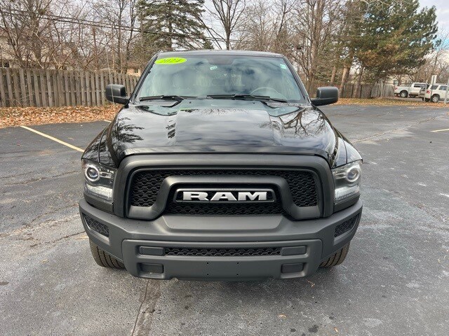 2024 Ram 1500 Classic Warlock photo 2