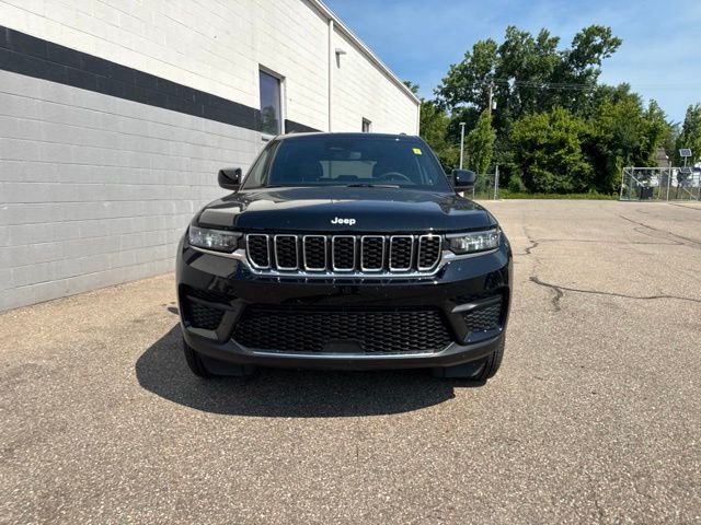 Used 2024 Jeep Grand Cherokee Laredo X1C4RJHAG4RC160098 For Sale