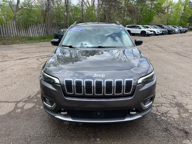 Certified 2022 Jeep Cherokee Limited with VIN 1C4PJMDX1ND513493 for sale in Bloomfield, MI