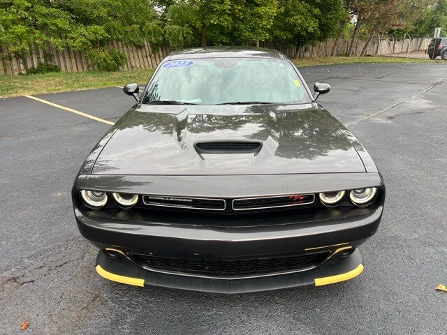 2023 Dodge Challenger R/T photo 2