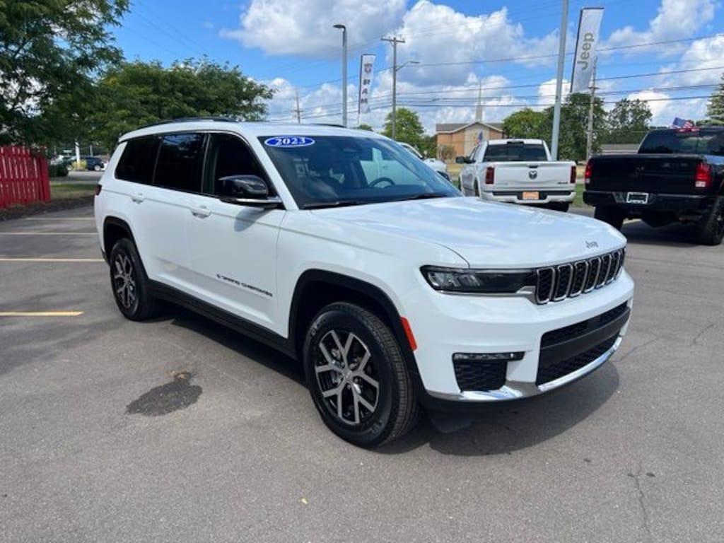 Used 2023 Jeep Grand Cherokee L Limited SUV