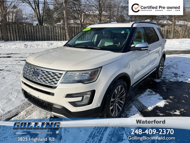 2016 Ford Explorer Platinum's photo
