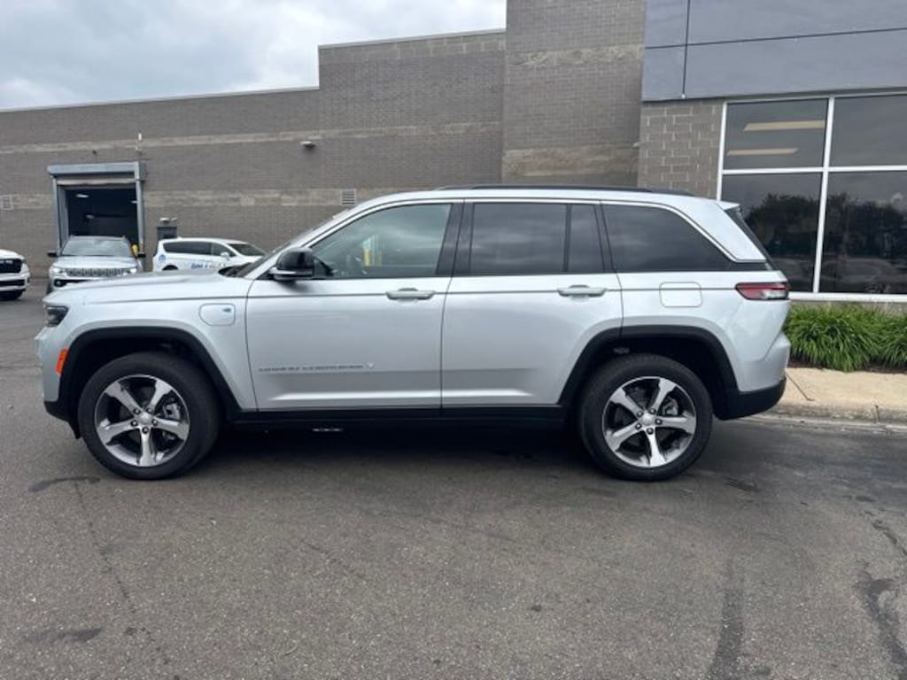 Certified 2025 Jeep Grand Cherokee 4xe SUV
