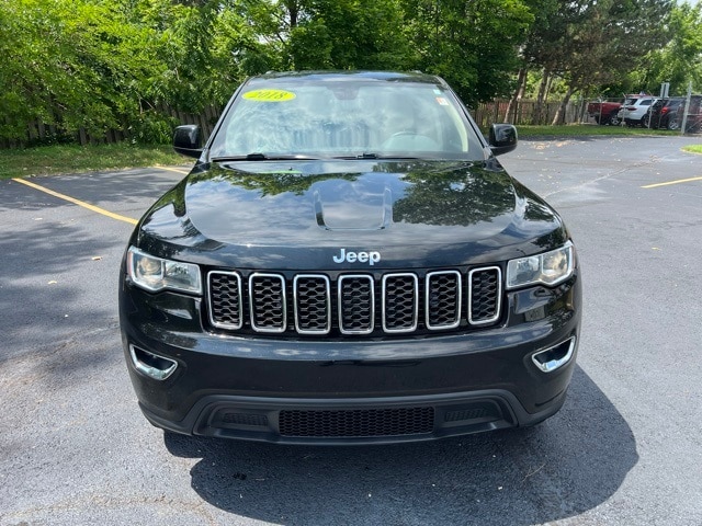 Used 2018 Jeep Grand Cherokee Laredo with VIN 1C4RJFAG3JC278541 for sale in Bloomfield Township, MI