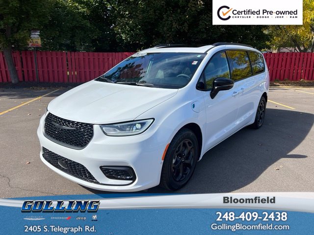 2024 Chrysler Pacifica PHEV Select