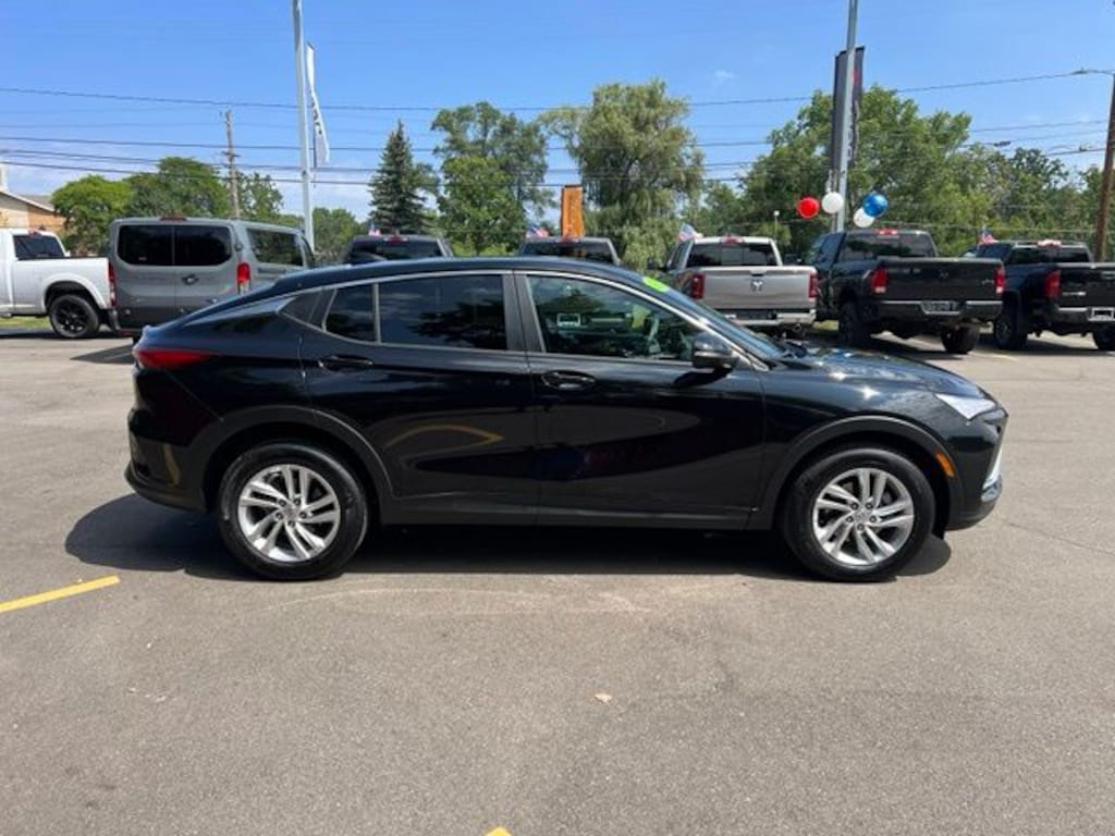 Certified 2025 Buick Envista Preferred SUV