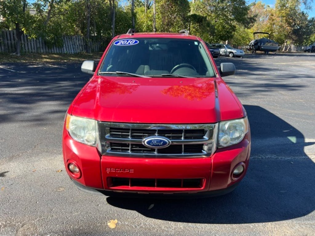 Used 2010 Ford Escape XLT SUV