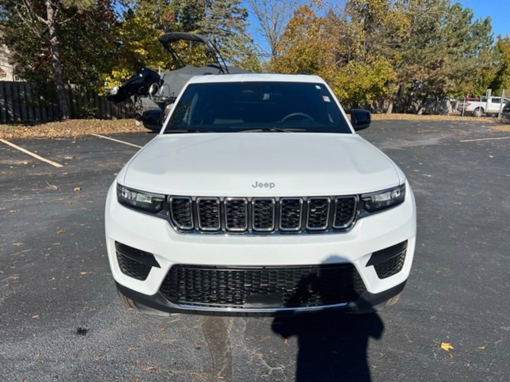 Certified 2024 Jeep Grand Cherokee Laredo X SUV