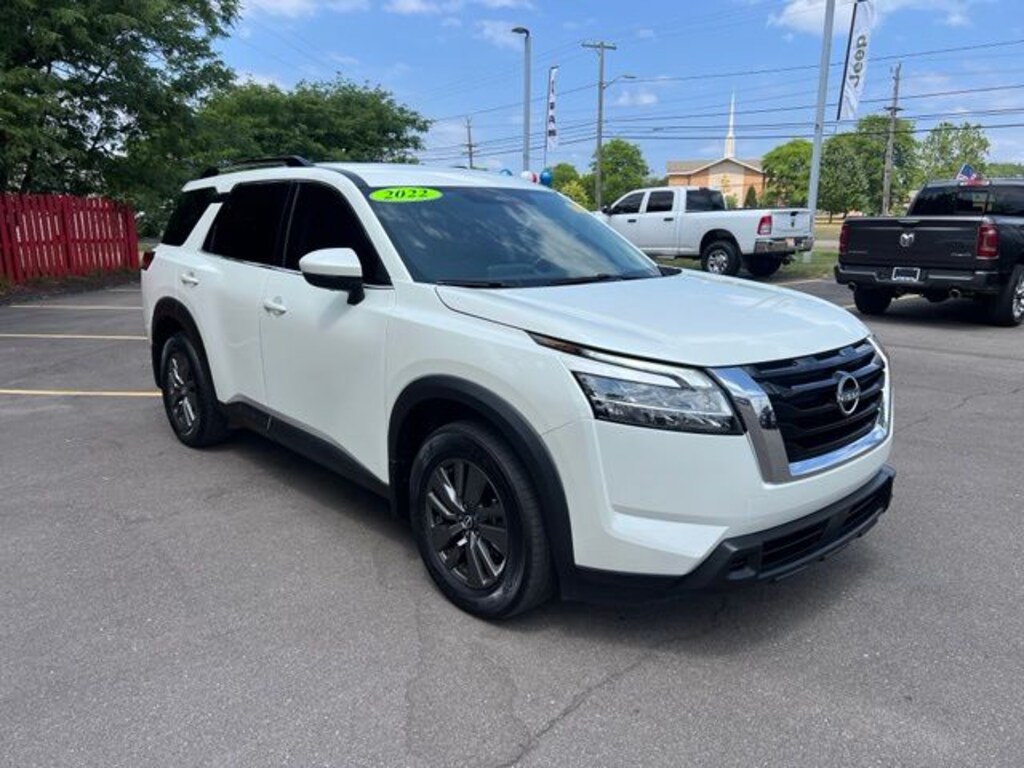 Certified 2022 Nissan Pathfinder SV SUV