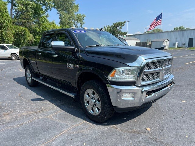 2016 Ram 2500 Laramie photo 4