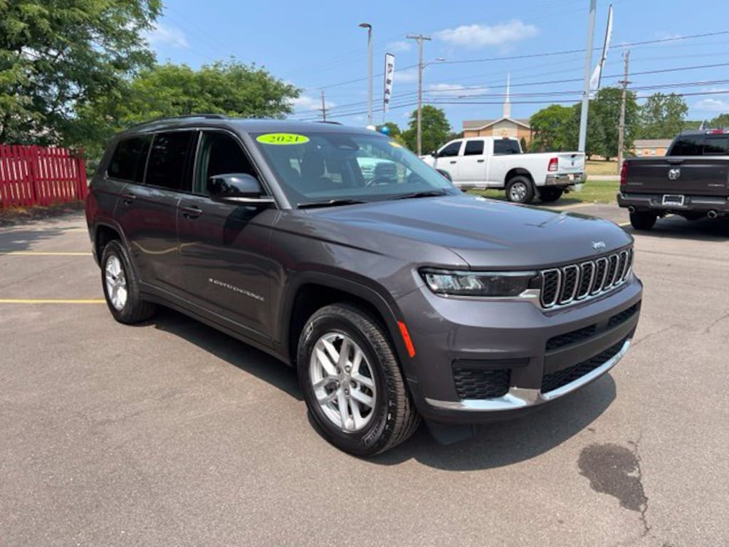 Used 2021 Jeep Grand Cherokee L Laredo SUV