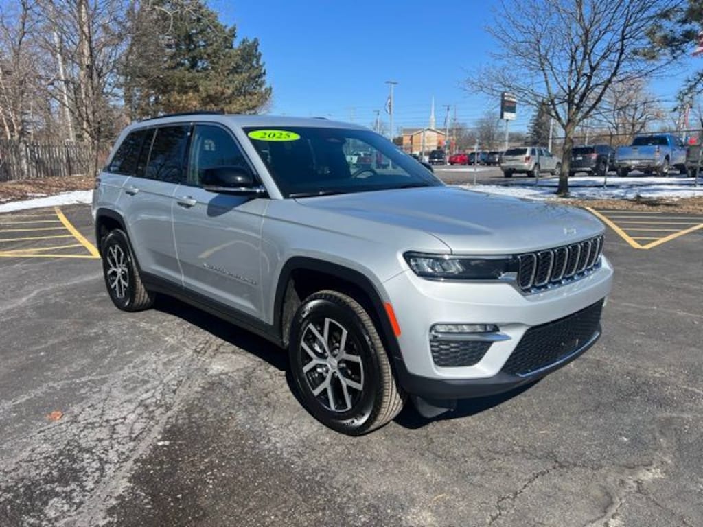 Certified 2025 Jeep Grand Cherokee Limited SUV