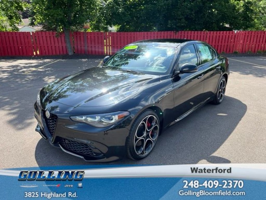 Used 2024 Alfa Romeo Giulia Veloce Sedan