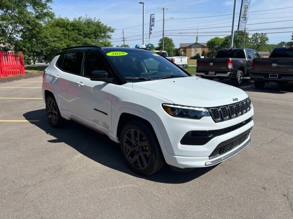 Certified 2025 Jeep Compass Limited SUV