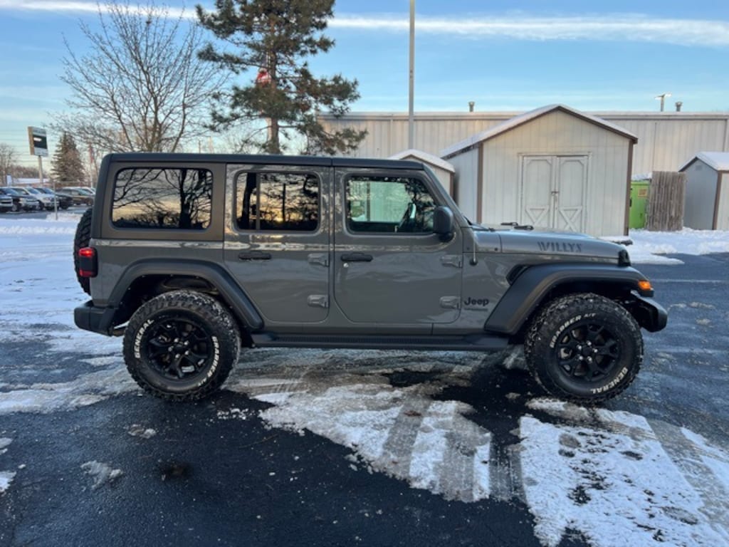 Certified 2022 Jeep Wrangler Unlimited Willys SUV