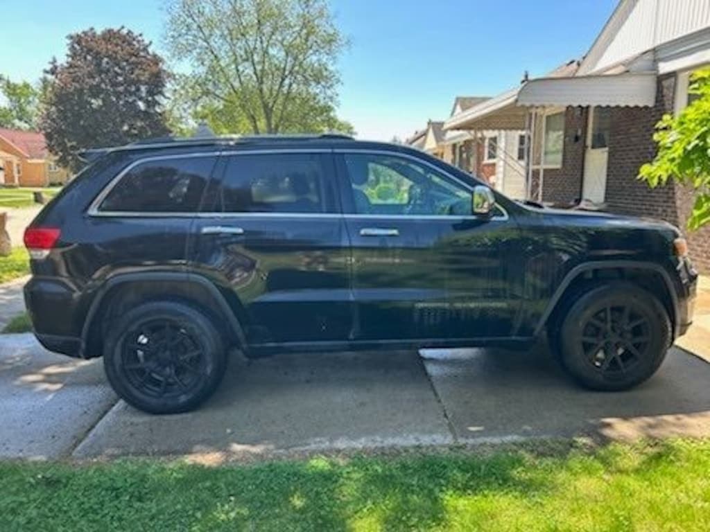 Used 2017 Jeep Grand Cherokee Limited SUV