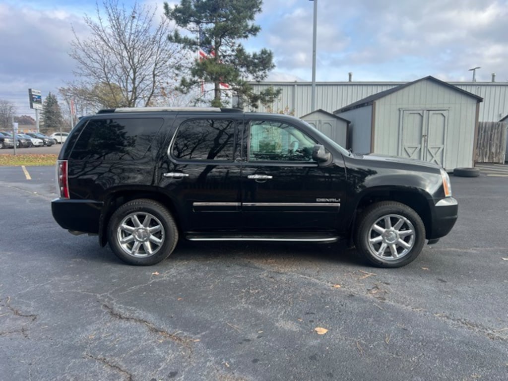 Used 2013 GMC Yukon Denali SUV
